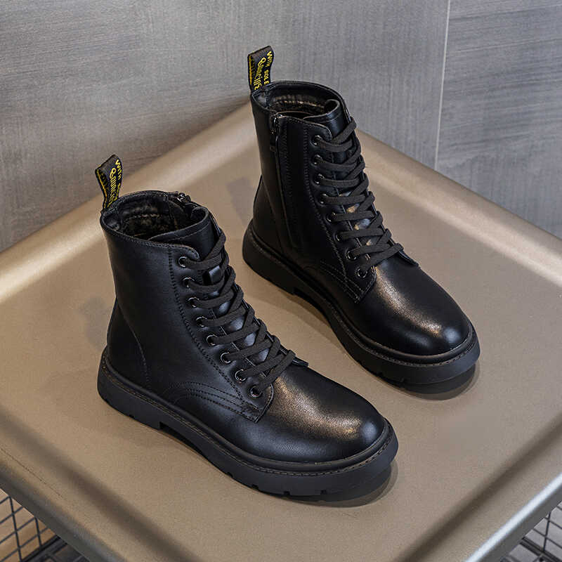 新款2024秋冬季加绒短筒大码女靴