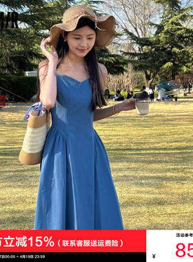 森马连衣裙女收腰V领蓝色a字2025夏新款法式纯棉吊带裙黑色长裙