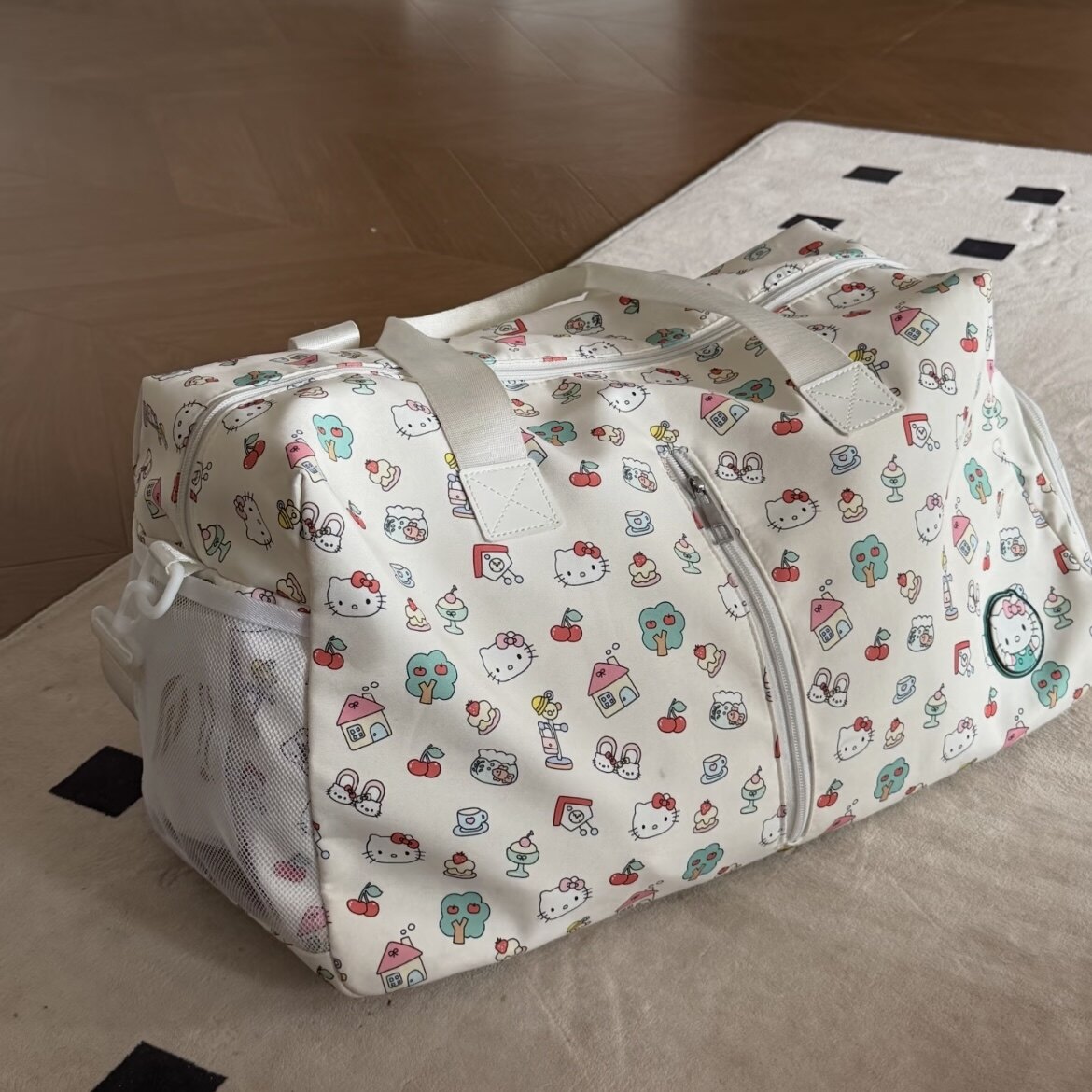 HelloKitty行李袋旅行包高颜值大容量女超大便携可套拉杆箱防水包