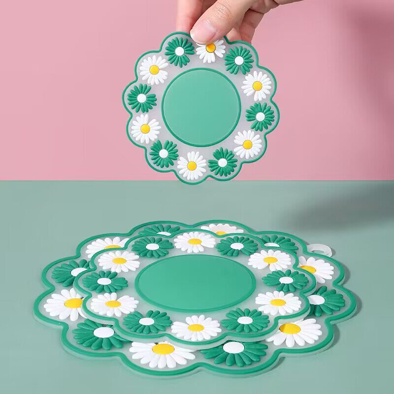 家用3D小雏菊隔热垫耐高温软胶餐垫杯垫防烫圆形北欧垫子碗盘垫