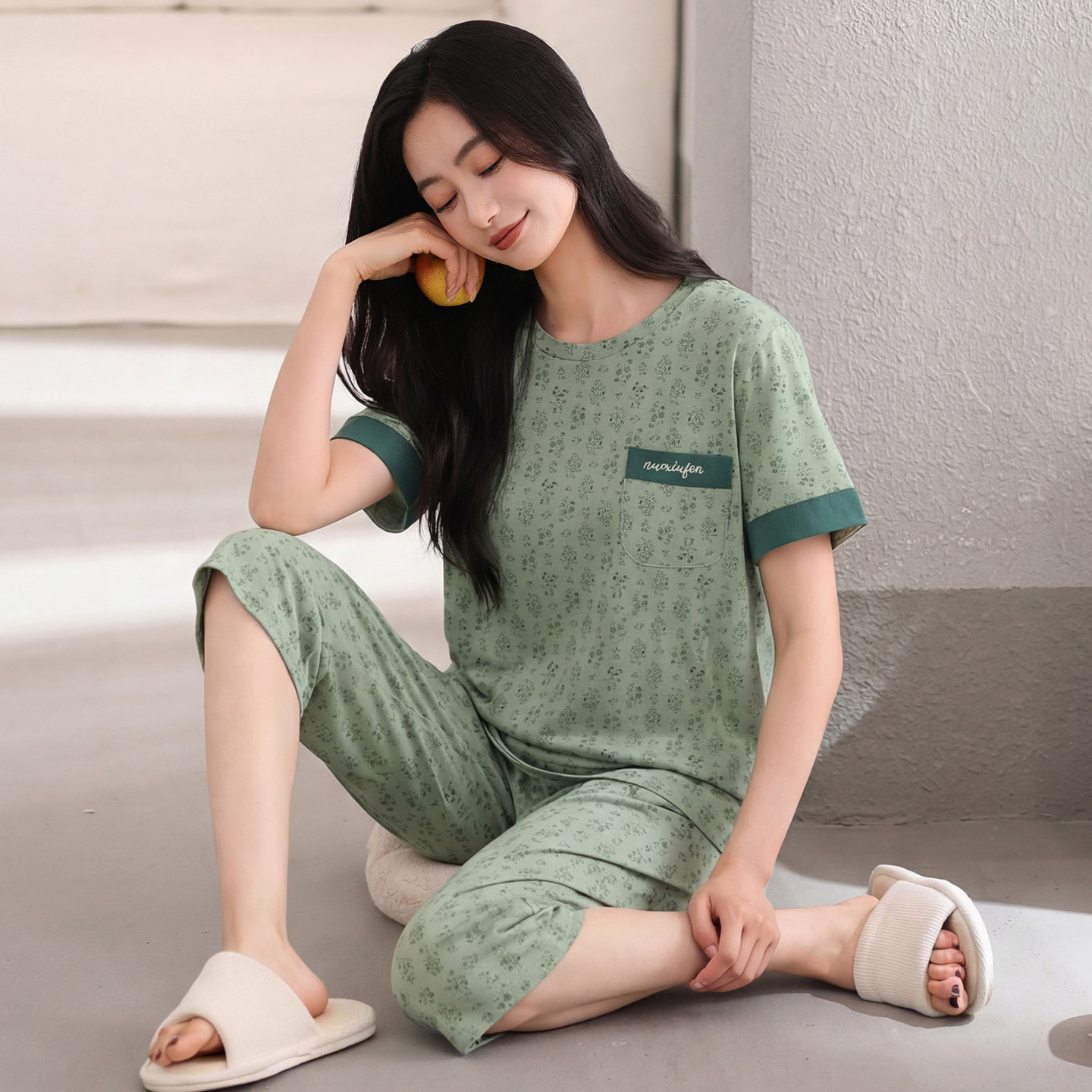 睡衣女款夏季纯棉短袖七分裤中老年圆领加肥加大码家居服两件套装