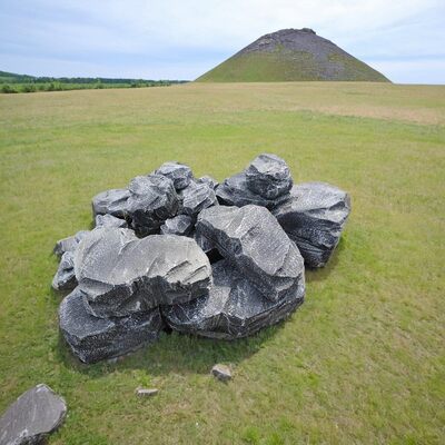 xx定制仿真高密度泡沫石头假山造景摄影塑雕舞台演出道具假石头块