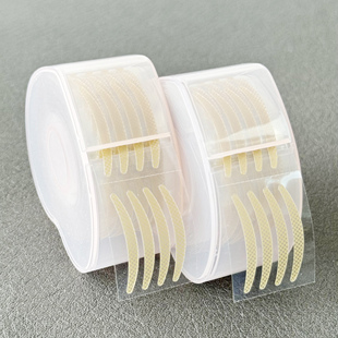 月牙形双眼皮贴轻薄隐形自然无痕粘性强防水防汗贴合肤色宛若天生