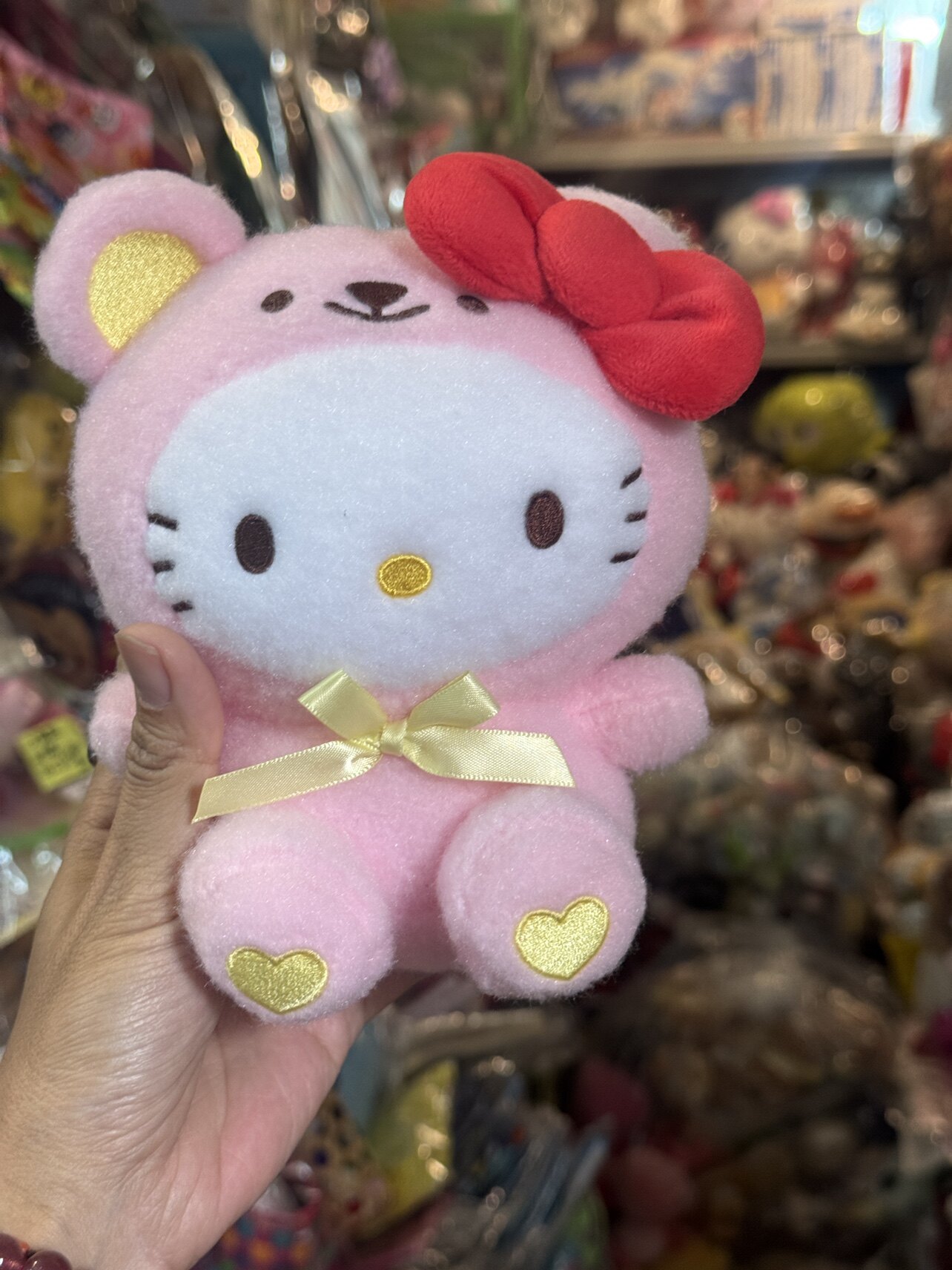 日单小号HelloKitty扮熊粉色毛绒摆件/不可脱帽子外单包邮
