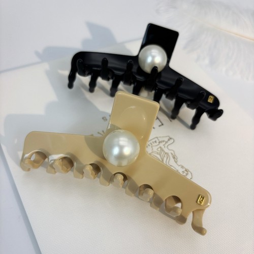 抓夹女大号高级感新款气质法式珍珠后脑勺发夹明星同款头饰鲨鱼夹