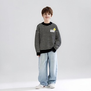 男童毛衣一体绒黑白条纹街头风酷儿童上衣新款秋冬款休闲简约童装