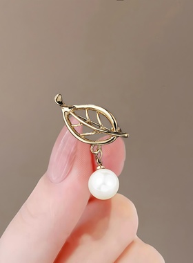 镂空金色树叶胸针女高档精致胸花高级设计感西装衣服别针暗扣配饰