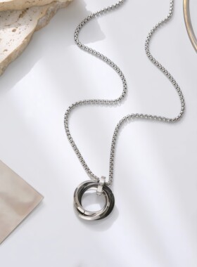 黑色三环项链男女士2026新款学生潮流嘻哈小众设计高级送礼物吊坠