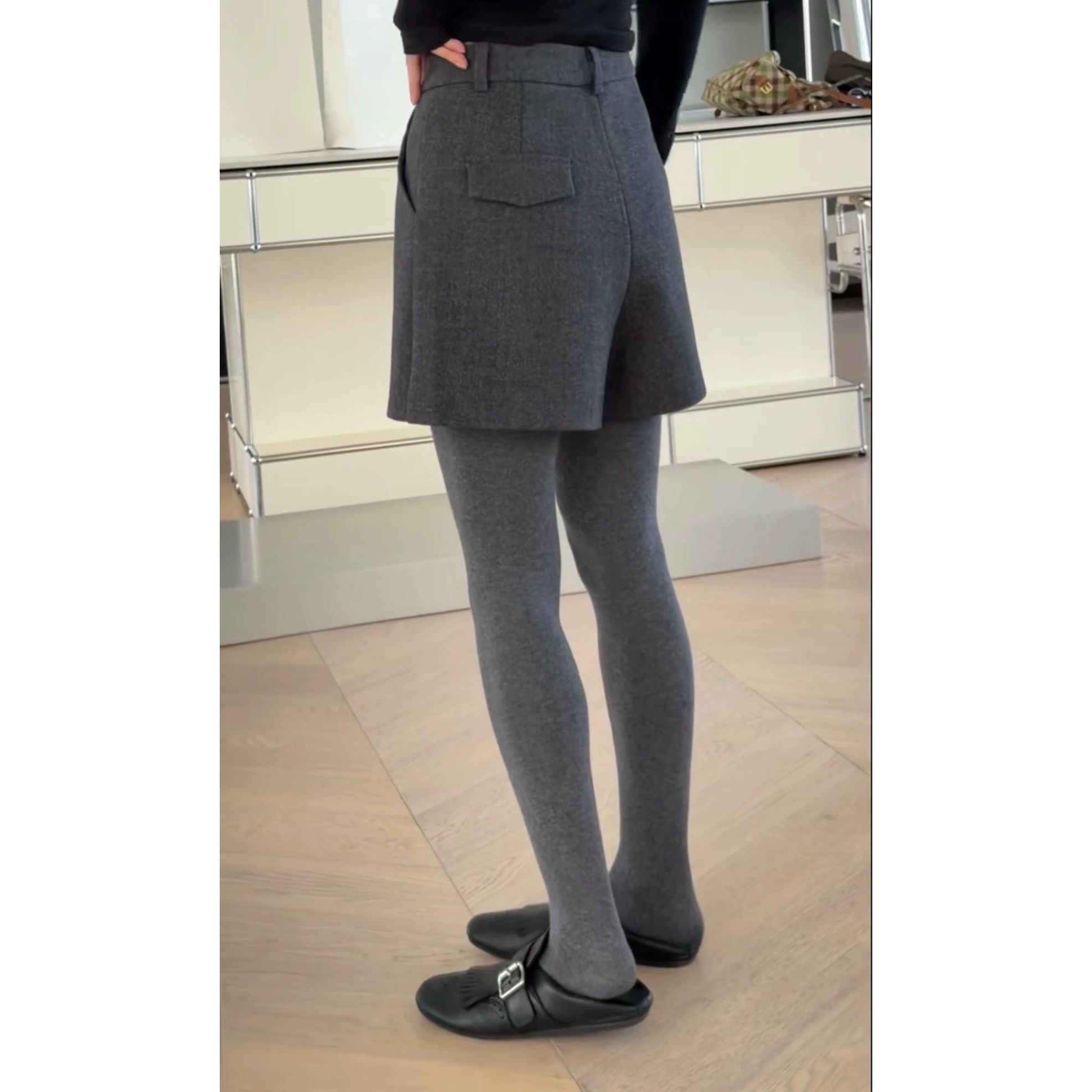 现货诗歌兰 5528优雅舒适法式高腰显瘦毛呢短裤西裤25年女装冬季