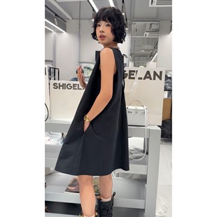 秒發(fā)詩歌蘭88A233時尚 女裝 氣質黑V領后背綁帶顯瘦背心裙25夏新款
