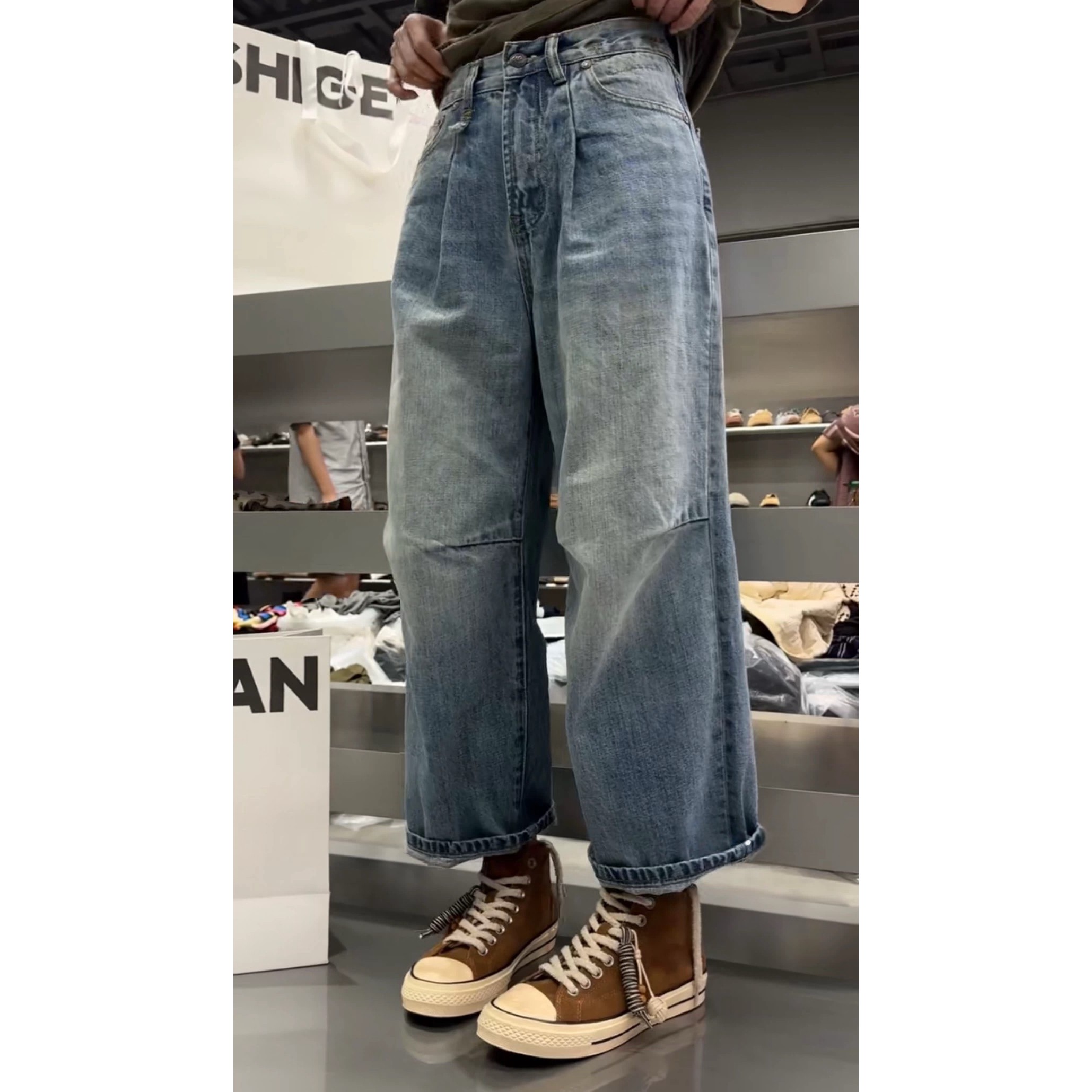 现发诗歌兰C13221舒适街头个性九分直筒裤面包裤牛仔裤女百搭2025