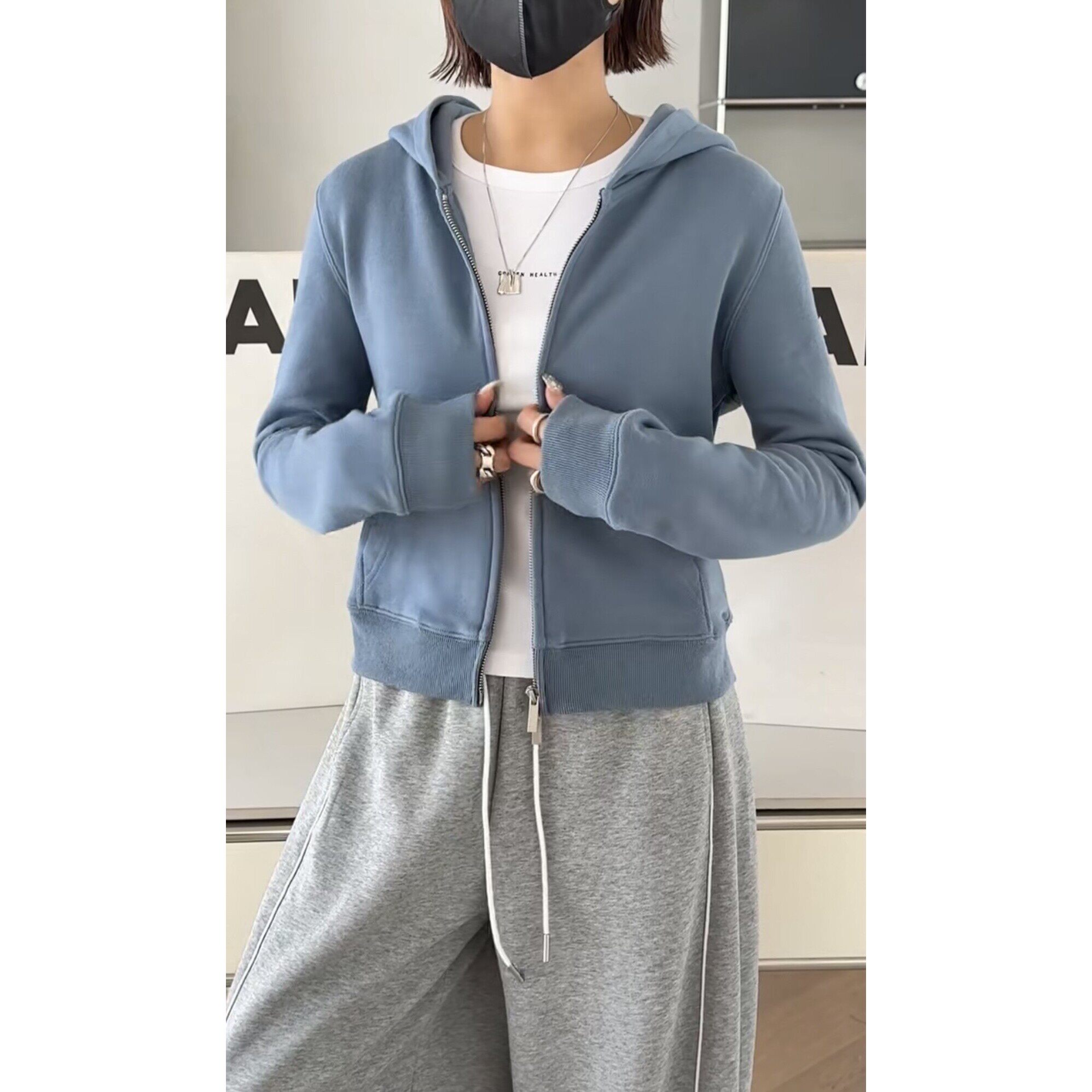 诗歌兰04261女装2026春款时尚气质百搭宽松休闲连帽拉链卫衣女