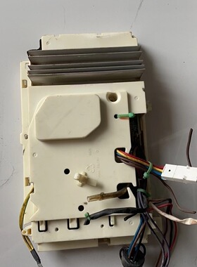 格力变频凯迪斯外机电脑板30138770  W8263FV1.0/1.2 GRJW826-A2