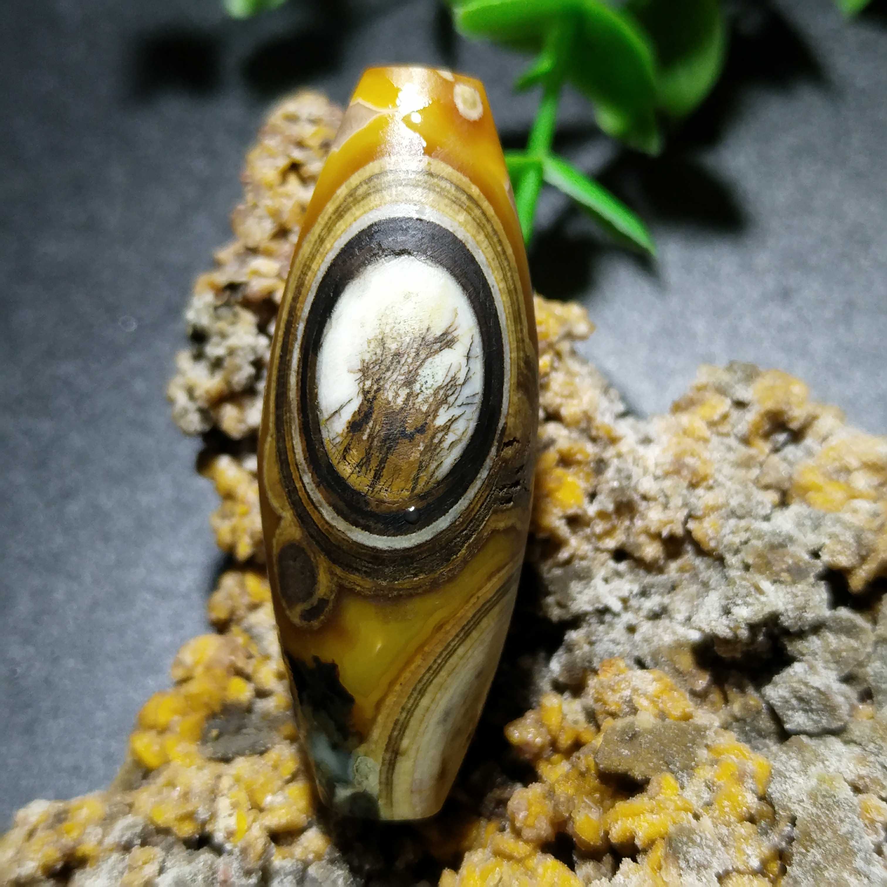 玛瑙天眼挂坠桶珠