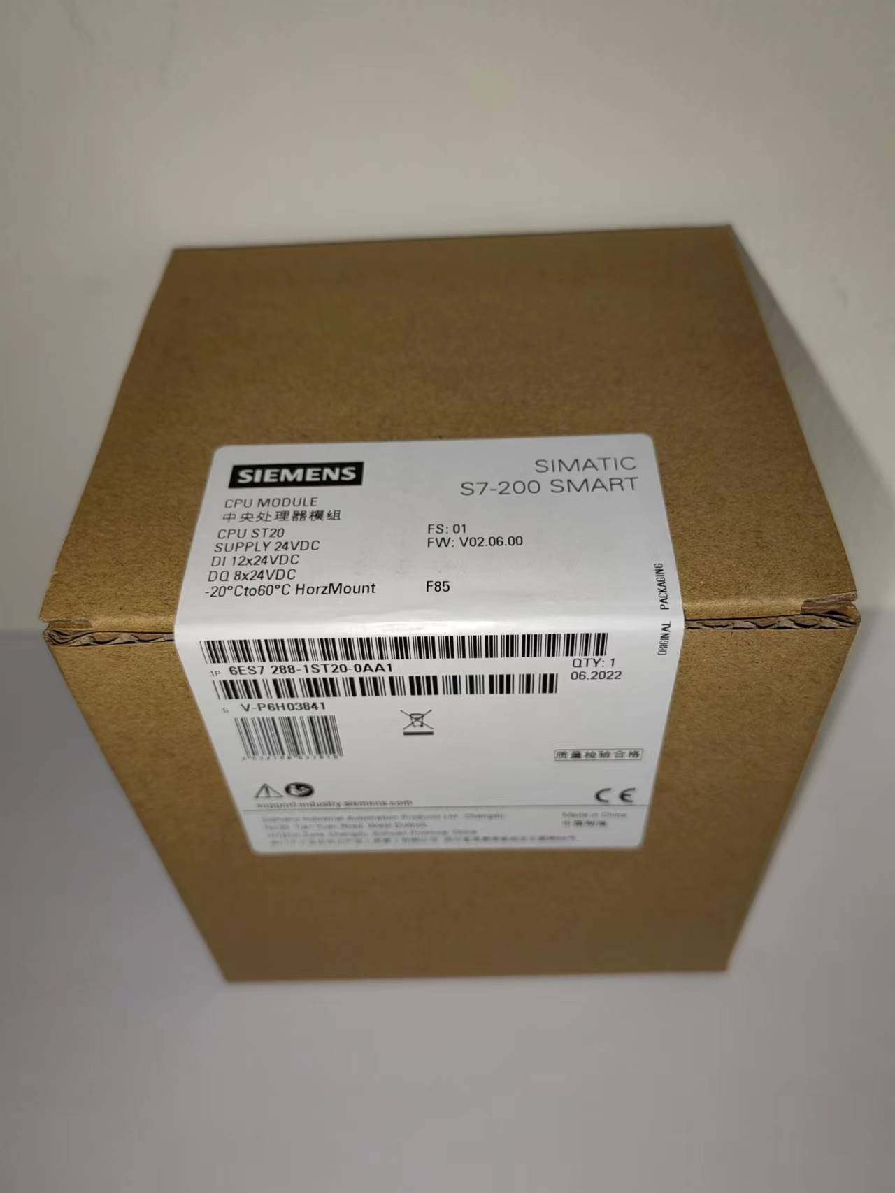 西门子smart6es7288-1sr20/st20/sr30/st30/sr40/st40/st60-0aa1