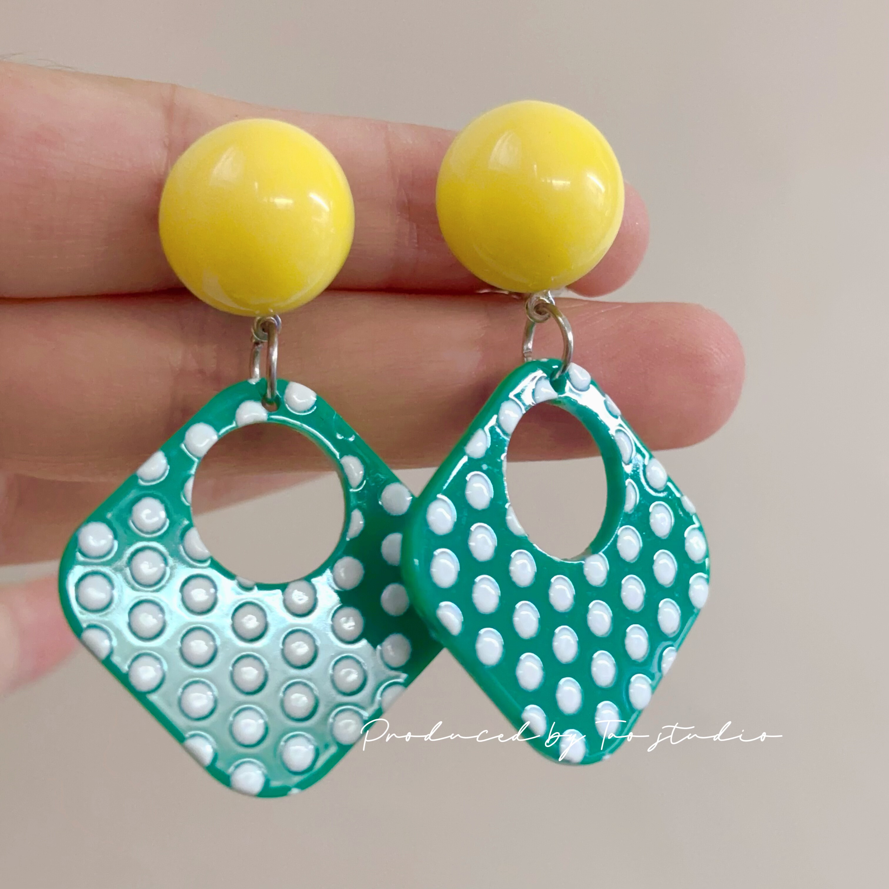 原创自制绿色菱形波点耳环女复古港风夸张秋冬复古时髦小众耳饰