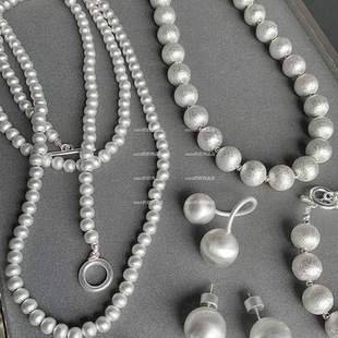 当然是当同款！小众重工拉丝圆球项链轻奢设计感叠戴毛衣链颈链女