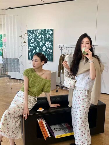 现货PREON自制蕾丝边碎花半身裙atelier