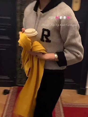 现货PREON工厂自制秋冬新款可爱字母印花翻领撞色毛衣ribbonbit