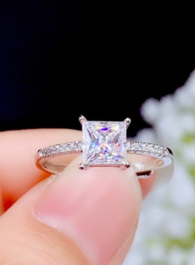 活圈925银镀白金5.5*5.5mm 公主方莫桑石 戒指 空托V233