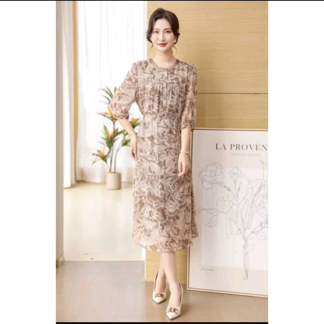 新款巨好看杏色清冷贵气香云纱质连衣裙凉感穿搭连衣裙