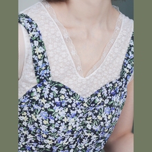 绝美法式叠穿氛围感白色蕾丝V领内搭遮肉轻薄亲肤背心吊带裙伴侣