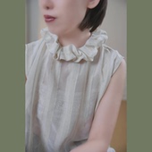 随性优雅高级感～神秘而美好～米咖色条纹透视无袖 上衣 衫