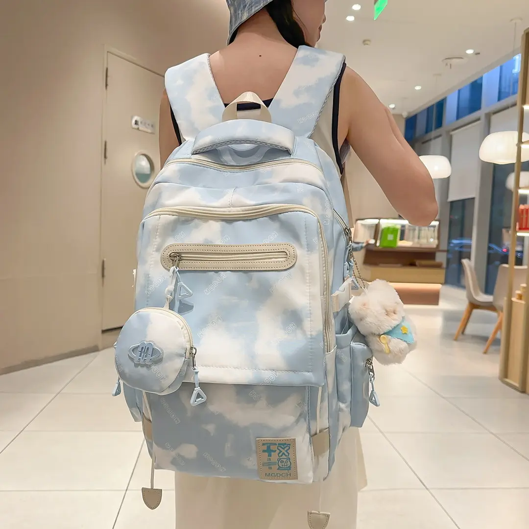 书包女大学生高颜值大容量双肩包