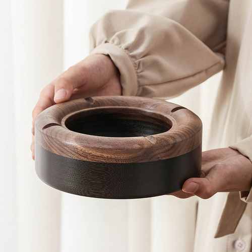 胡桃木德国电木烟灰缸实木轻奢灭烟雪茄缸复古大气现代大号抽烟缸