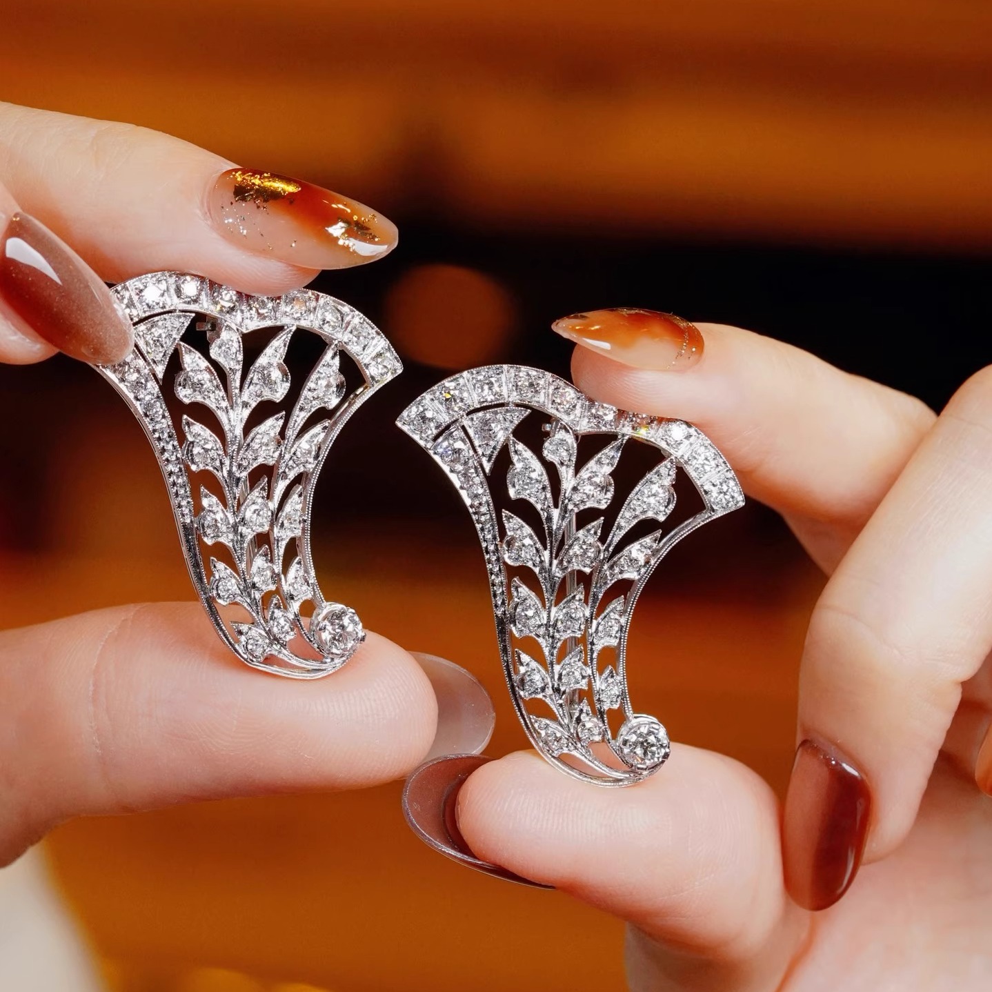 TIFFANY 百年古董铂金满钻胸针｜优雅高贵 ｜稀有珍品