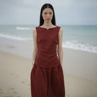 」露背荡领修身 COMMON jetée 背心一字领T恤上衣 VALUE「河堤