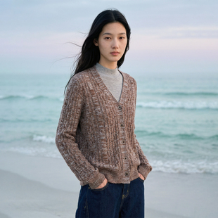 针织开衫 COMMON Nav」100%纯羊绒花式 灵 V领混色空纹上衣 VALUE「