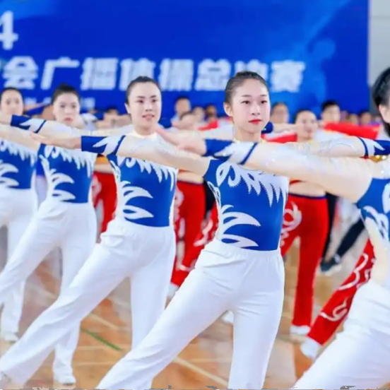专业定制健美操 啦啦操广播体操 体操服 竞技操 演出服