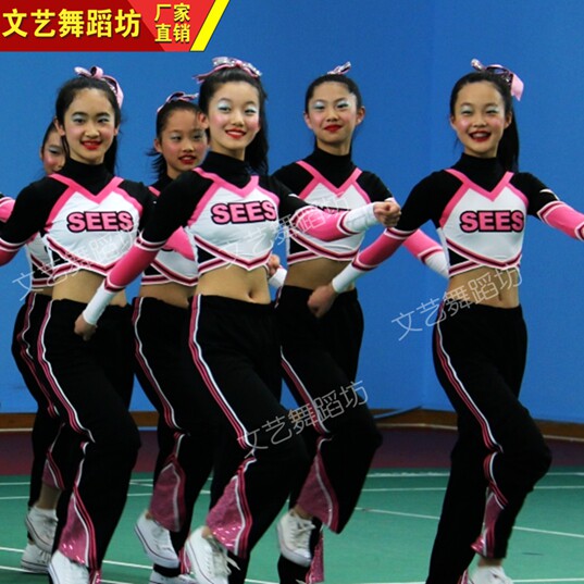 专业定制啦啦操服装、儿童、成人广播体操服装、竞技健美操套装