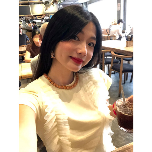 落落狷介短袖设计感T恤女