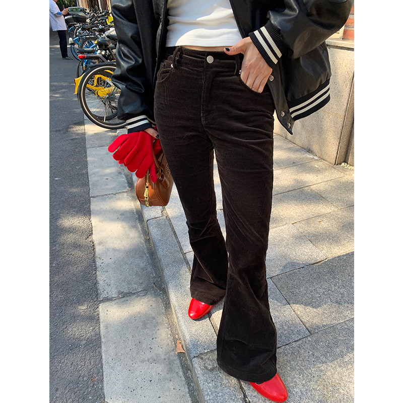 落落狷介高腰灯芯绒喇叭裤女