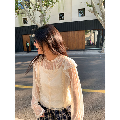 落落狷介两件套蕾丝打底衫女