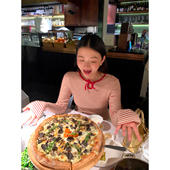 落落狷介 早春设计感上衣 2026年新款 内搭打底衫 红色条纹T恤女长袖