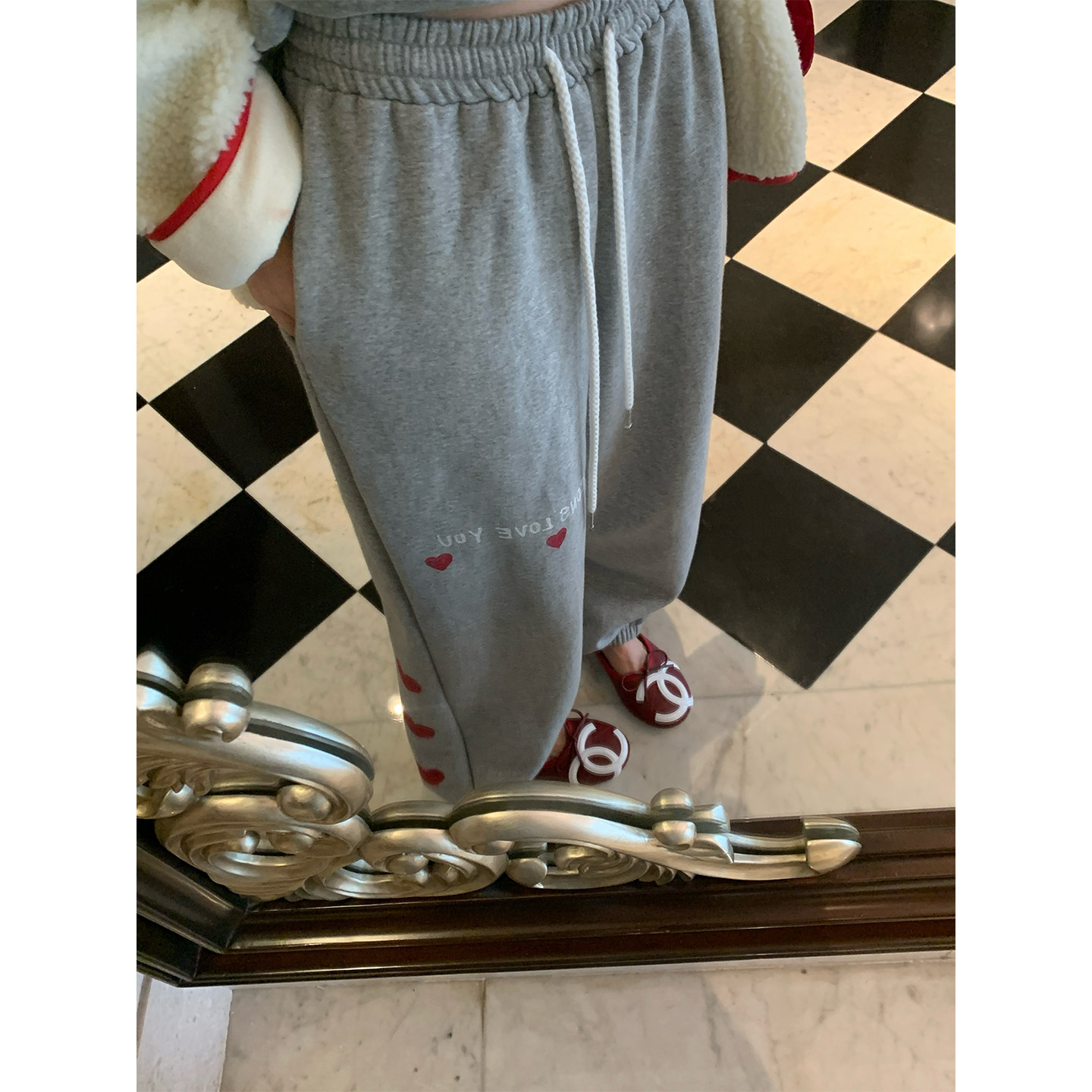落落狷介灰色松紧腰卫裤女保暖