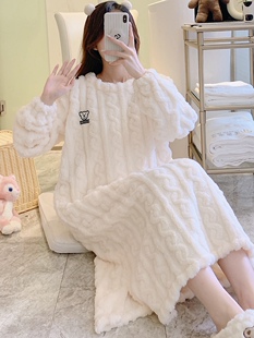 珊瑚绒睡衣女秋冬季可爱加绒加厚浴袍睡袍长款法兰绒家居服套装女