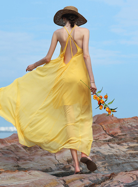飘逸大摆海边丁达尔裙淡黄色度假风连衣裙露背雪纺多巴胺沙滩裙仙