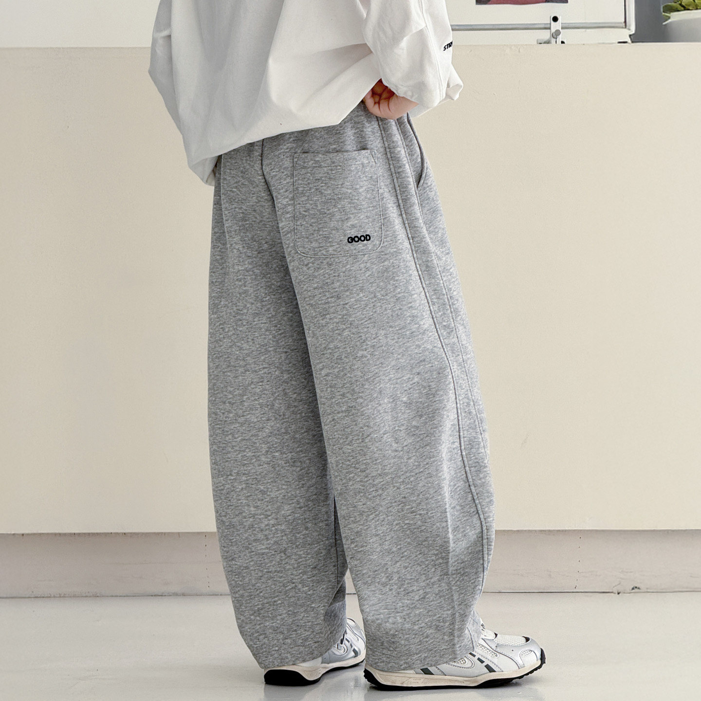 儿童装男童春装裤子2026新款中大童春秋款运动卫裤春季男孩长裤潮