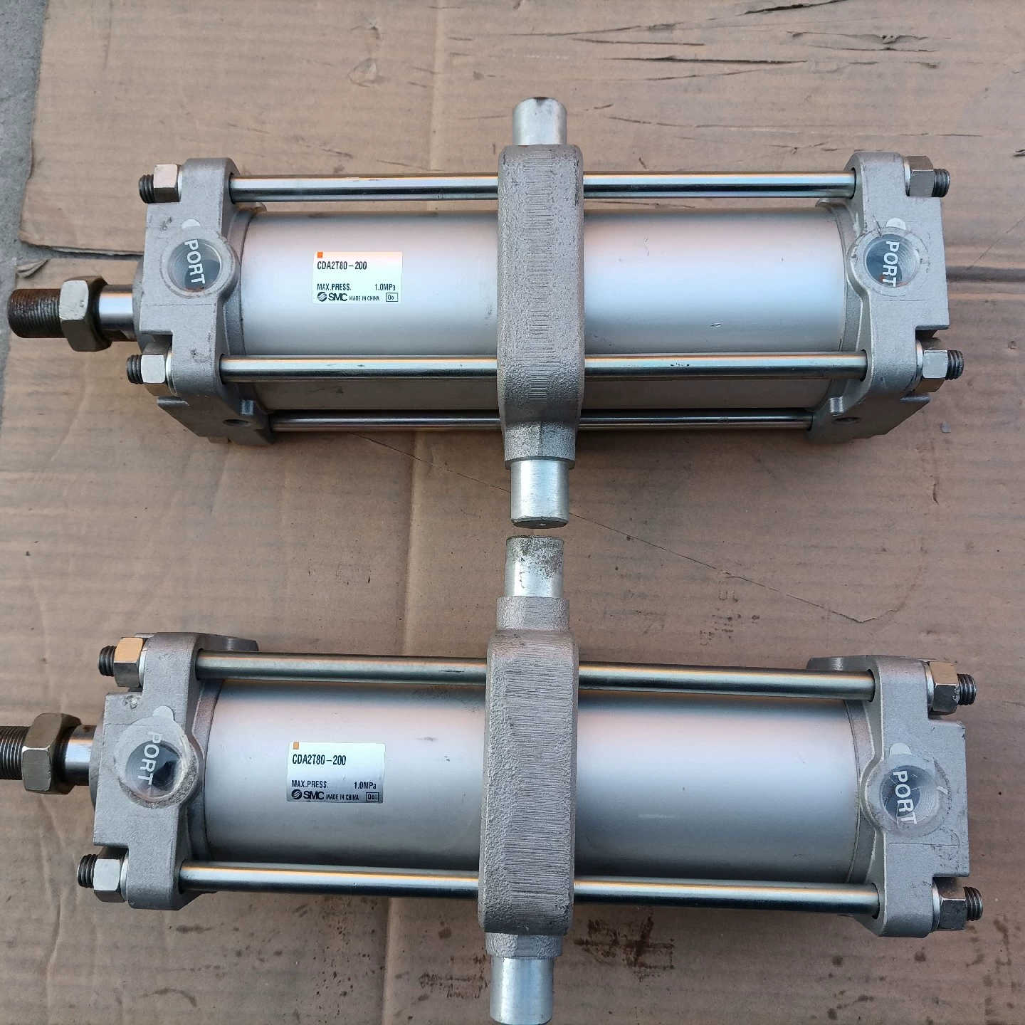 SMC 气缸CDA2T80-200，全新，单价