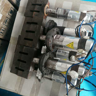 1000W 超聲波振子換能器變幅桿帶模具20KHZ 2000