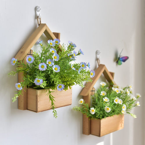 墙上小挂件花餐厅室内墙饰