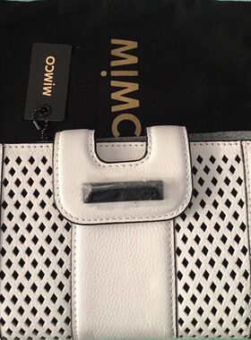 MIMCO澳洲白色荔枝纹皮打孔搭扣大钱包手拿包多功能大容量钱包