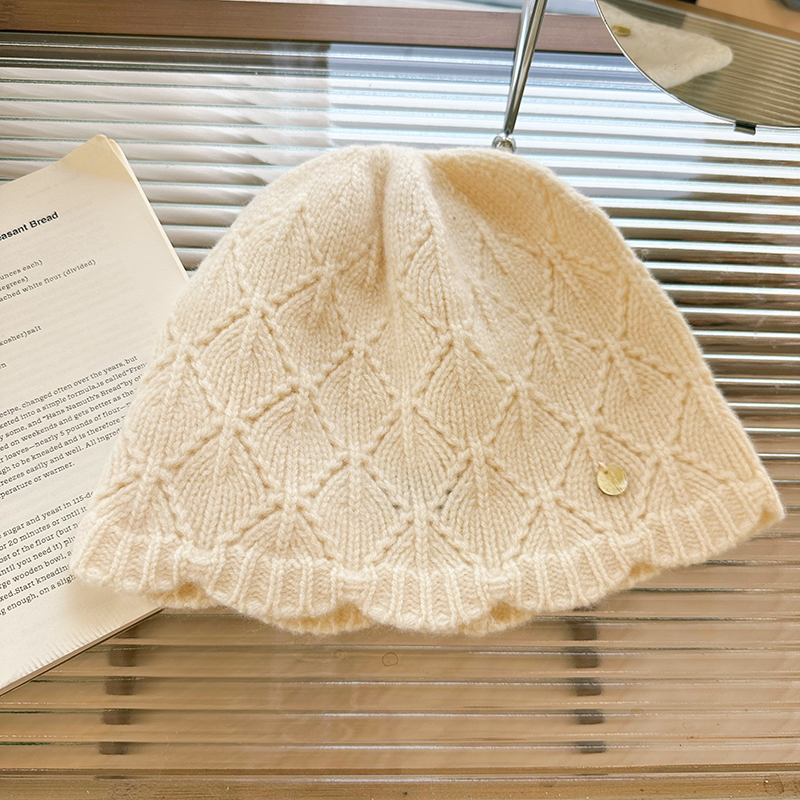 100%羊毛针织包头帽菱格花瓣边女