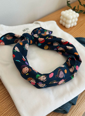 可爱减龄装饰百搭小方巾卡通人物小领巾纯棉亲子围巾时尚发箍丝巾