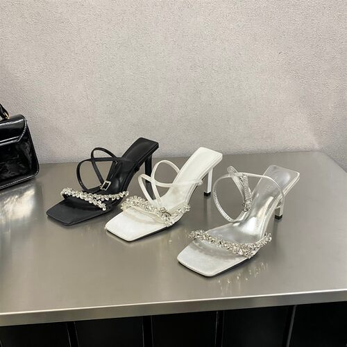 仙女风水钻一字带凉鞋夏方