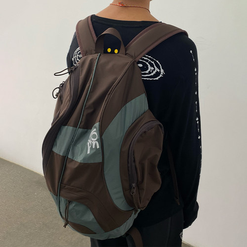 CONP 25AW 贝壳扭扭轻户外双肩包